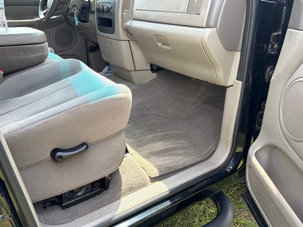 Used 2004 Dodge Ram 2500 Truck SLT w/ Trailer Tow Group image 46