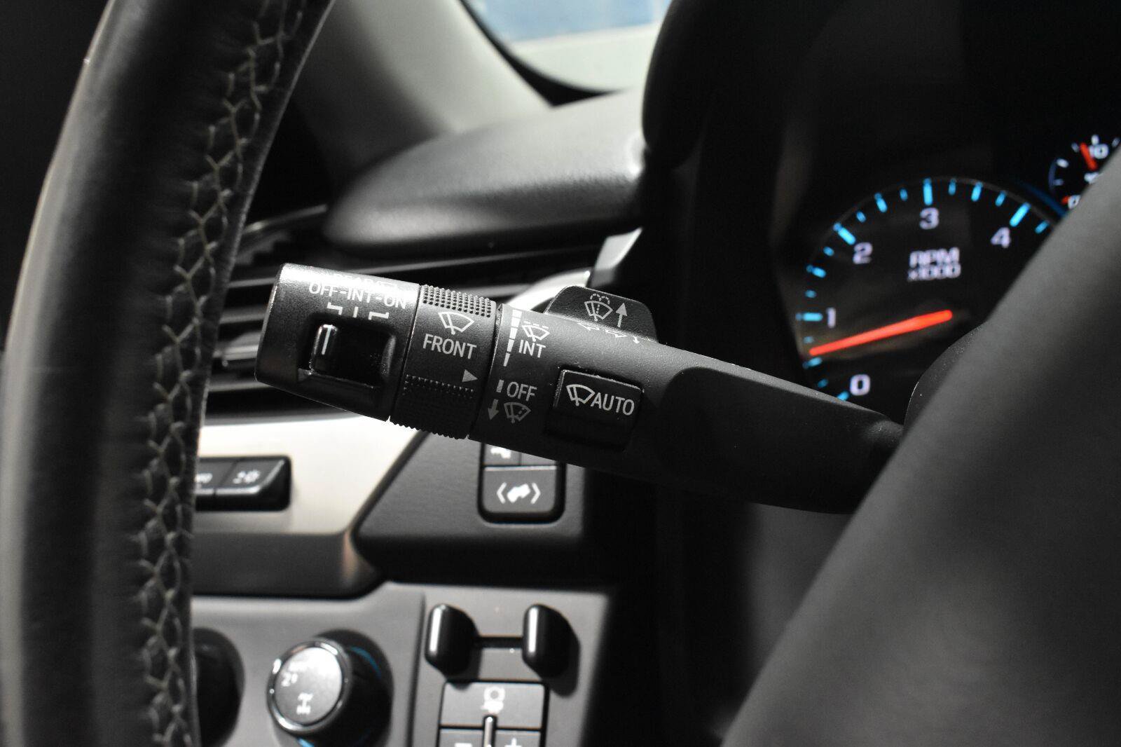 Used 2019 Chevrolet Tahoe Premier w/ Premier Plus Edition AWD/4WD image 13