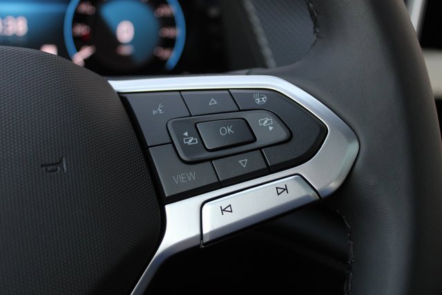 New 2025 Volkswagen Atlas Cross Sport SEL R-Line image 11