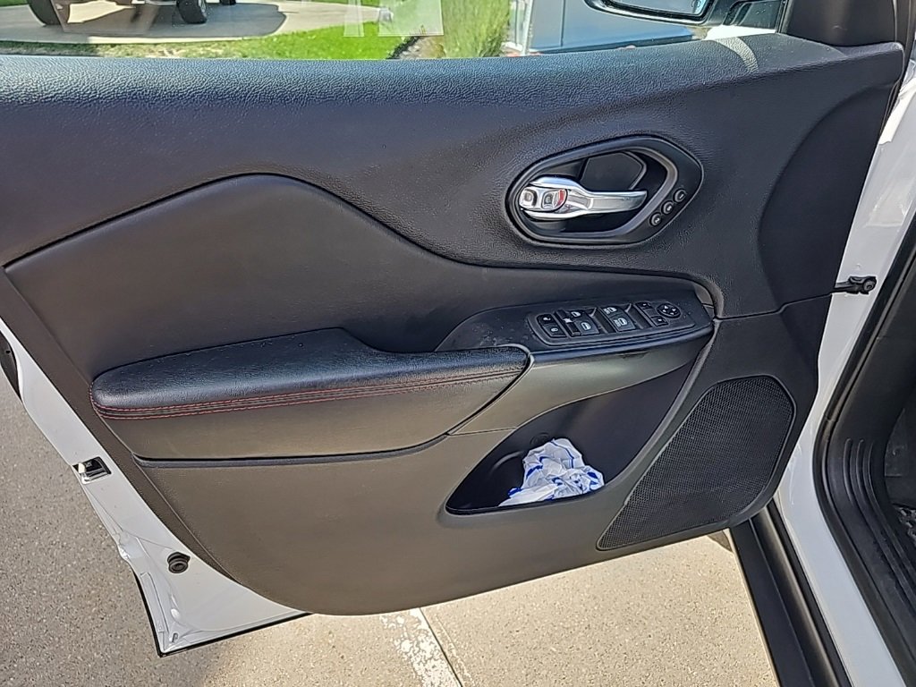 Certified 2022 Jeep Cherokee Trailhawk w/ Sound & Nav Group image 16