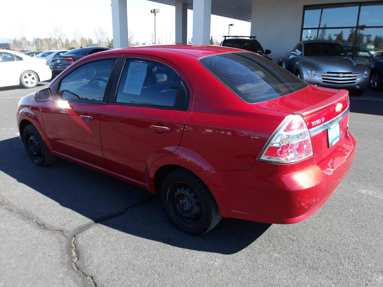 Used 2010 Chevrolet Aveo LT FWD image 3