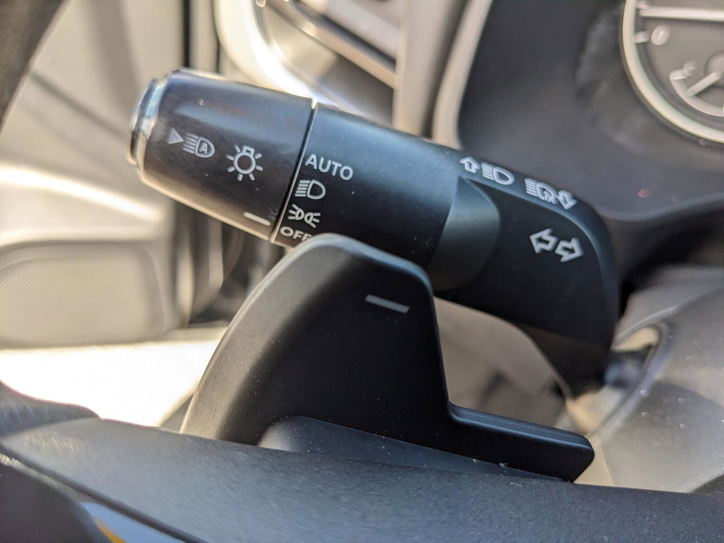 Used 2021 Nissan Rogue SV image 33