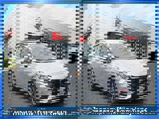 Certified 2025 Nissan Versa SV w/ Trunk Package image 1