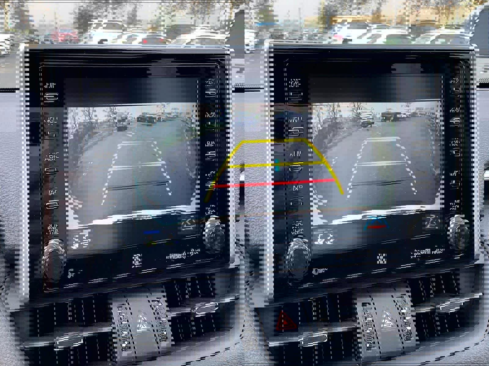 Used 2020 Toyota RAV4 XLE Premium image 22