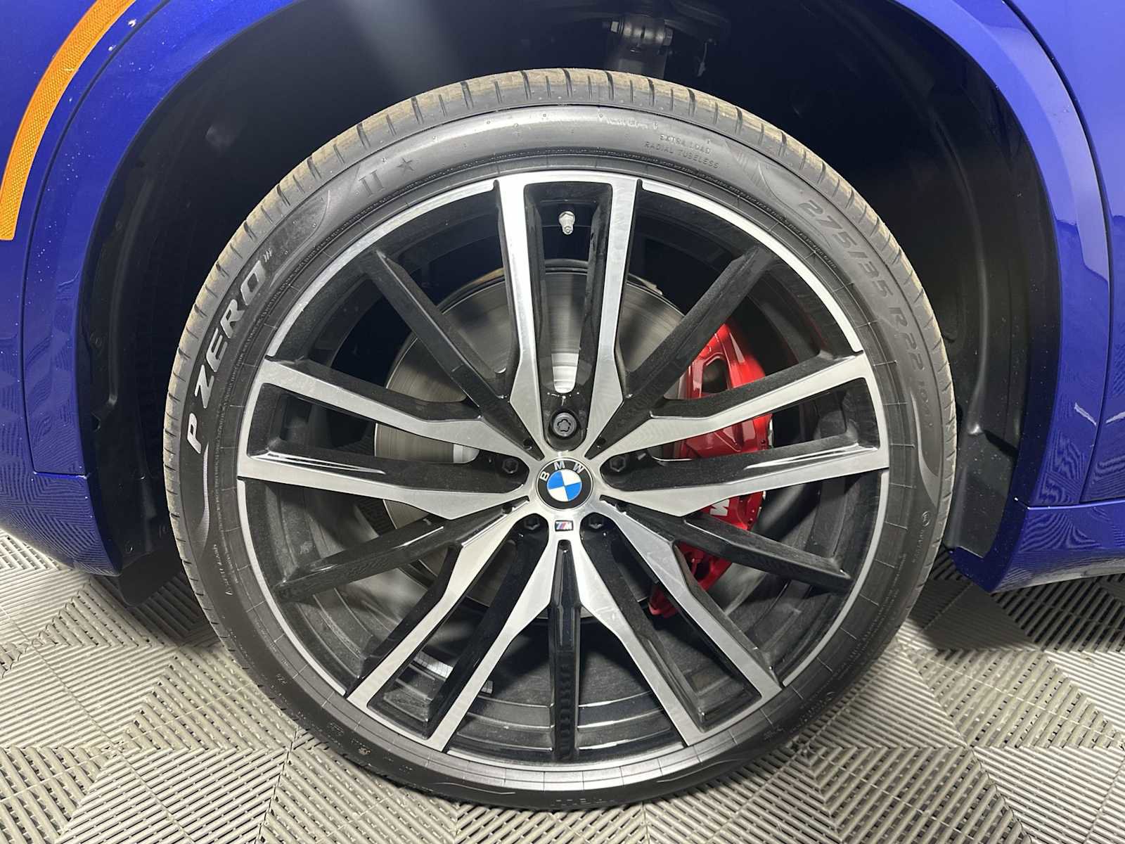 New 2026 BMW X5 M60i w/ Executive Package image 10