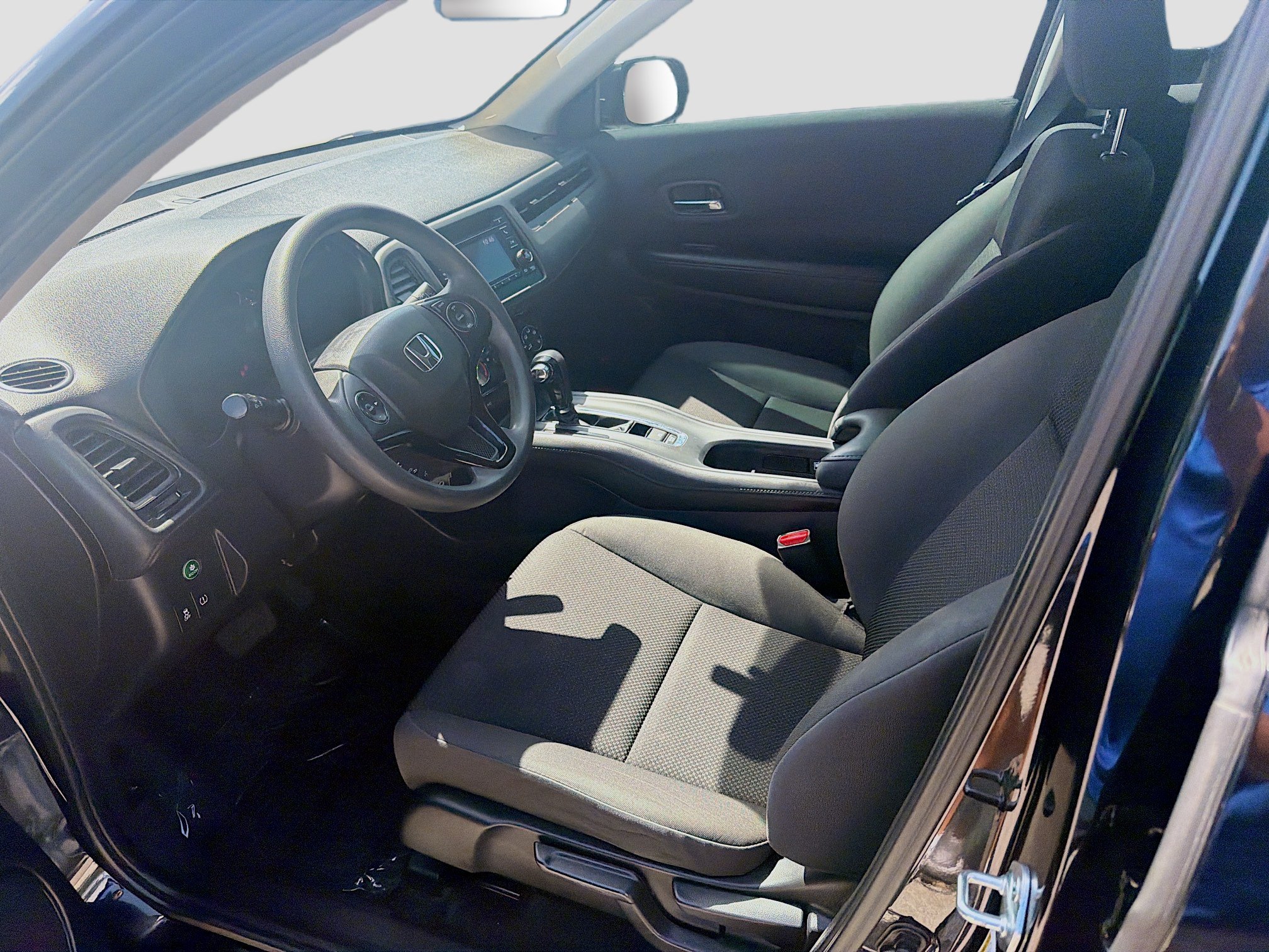 Certified 2022 Honda HR-V LX image 19