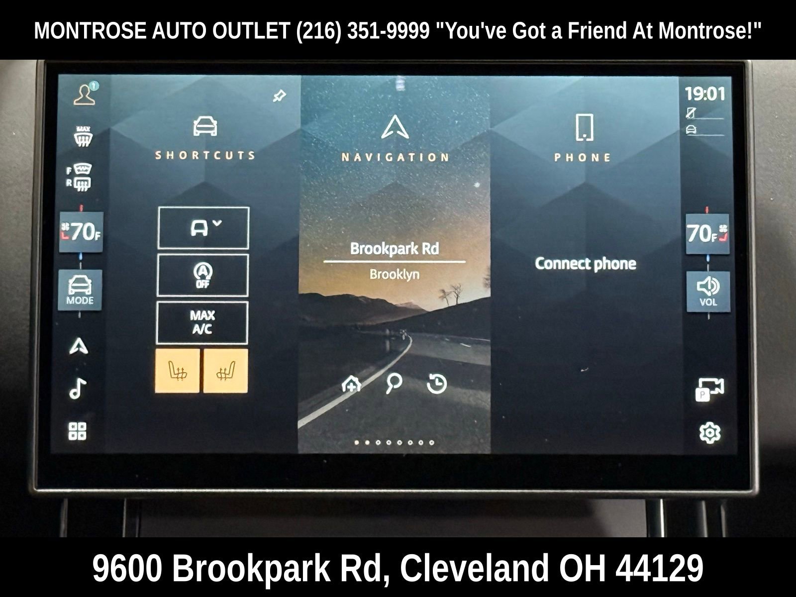 New 2026 Land Rover Range Rover Evoque Dynamic SE image 21