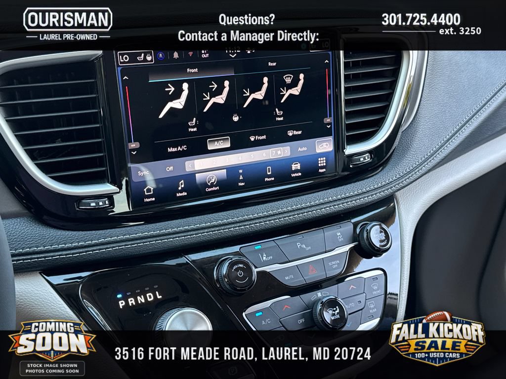 Used 2024 Chrysler Pacifica Limited FWD image 14
