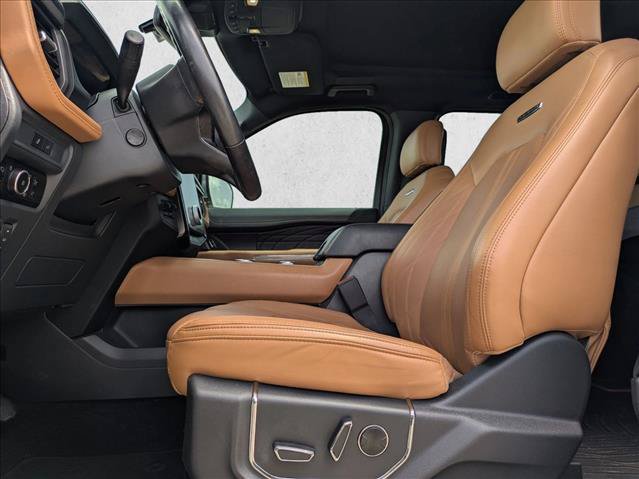Used 2023 Ford Expedition Max Platinum AWD/4WD image 15