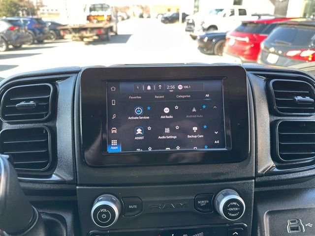 Used 2025 RAM ProMaster 2500 w/ Convenience Group image 28