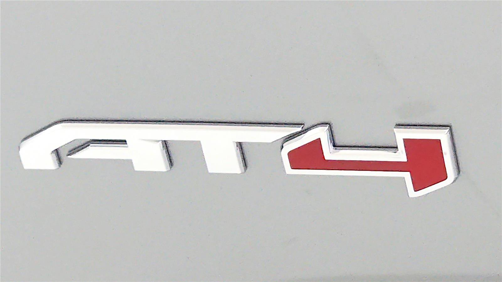 New 2026 GMC Terrain AT4 AWD/4WD image 16