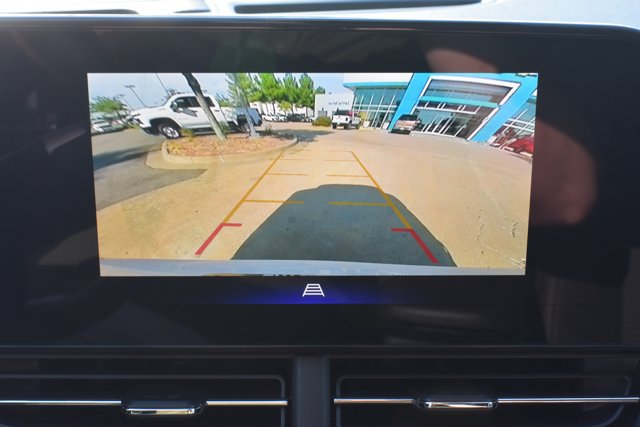 Used 2025 Chevrolet Trax LT w/ LT Convenience Package FWD image 25