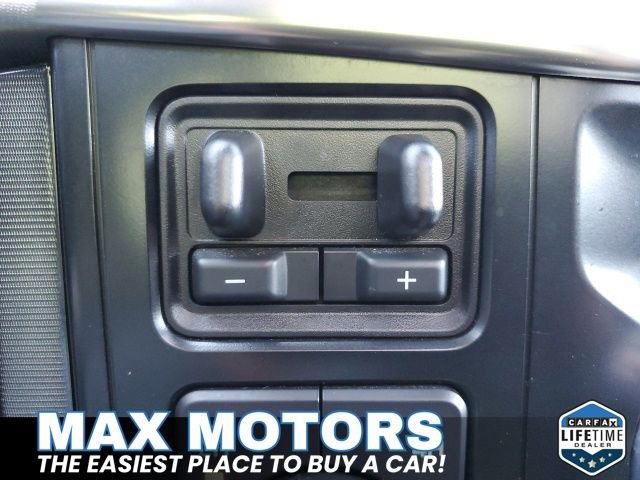 Used 2023 Ford F150 Raptor w/ Blue Interior Package image 36