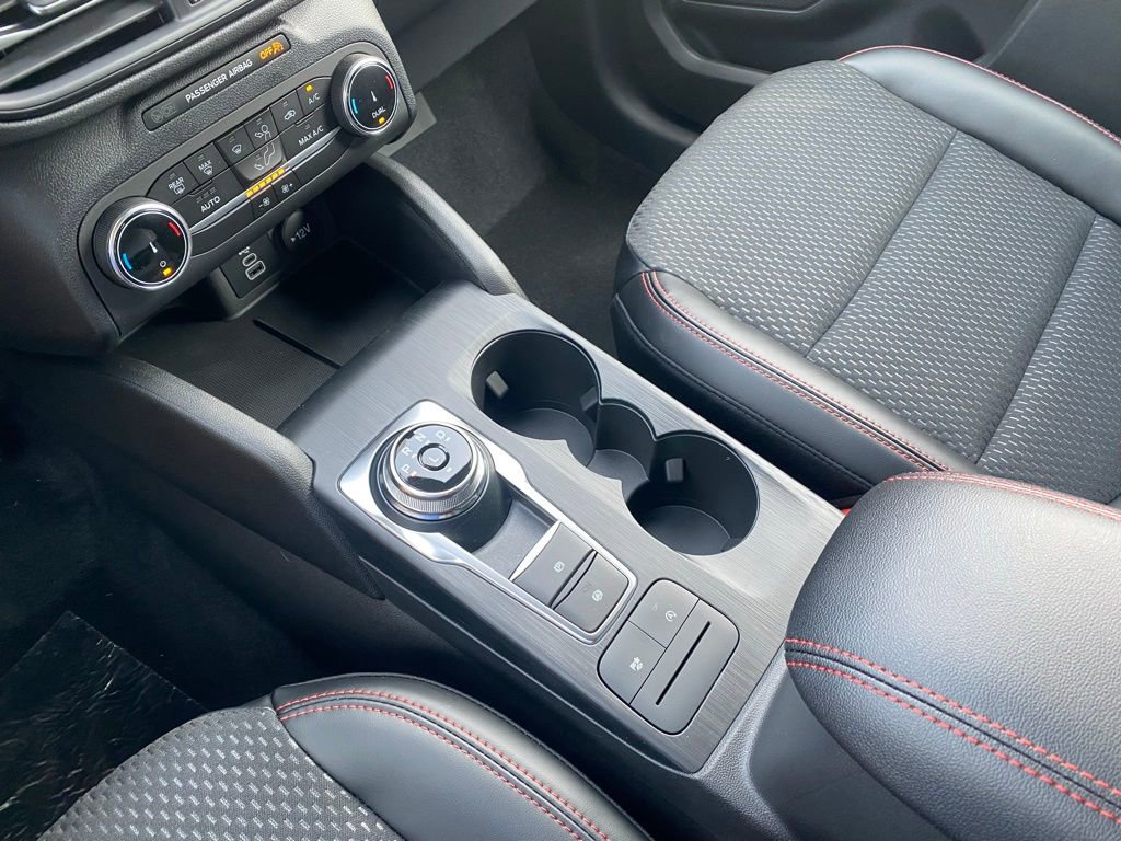 New 2026 Ford Escape ST-Line image 25