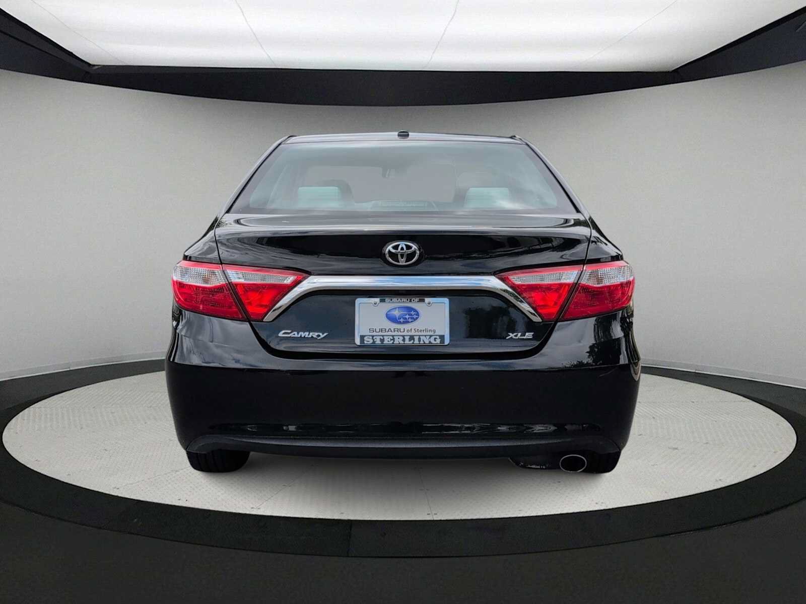 Used 2016 Toyota Camry XLE FWD image 7