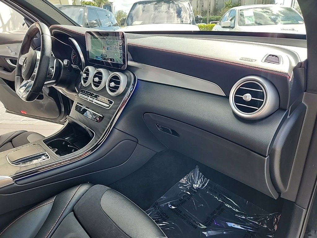 Used 2021 Mercedes-Benz GLC 43 AMG 4MATIC image 25
