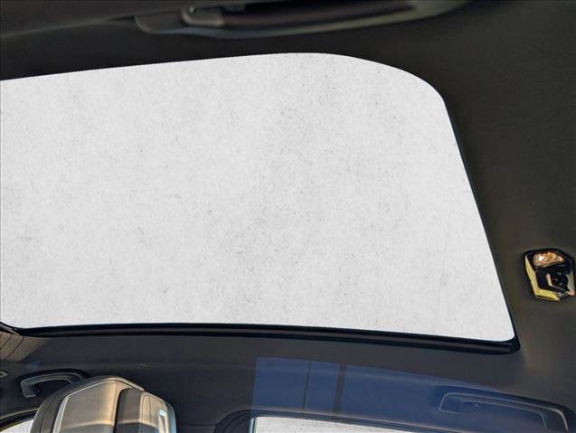 Used 2023 BMW 740i w/ Parking Assistance Package image 20