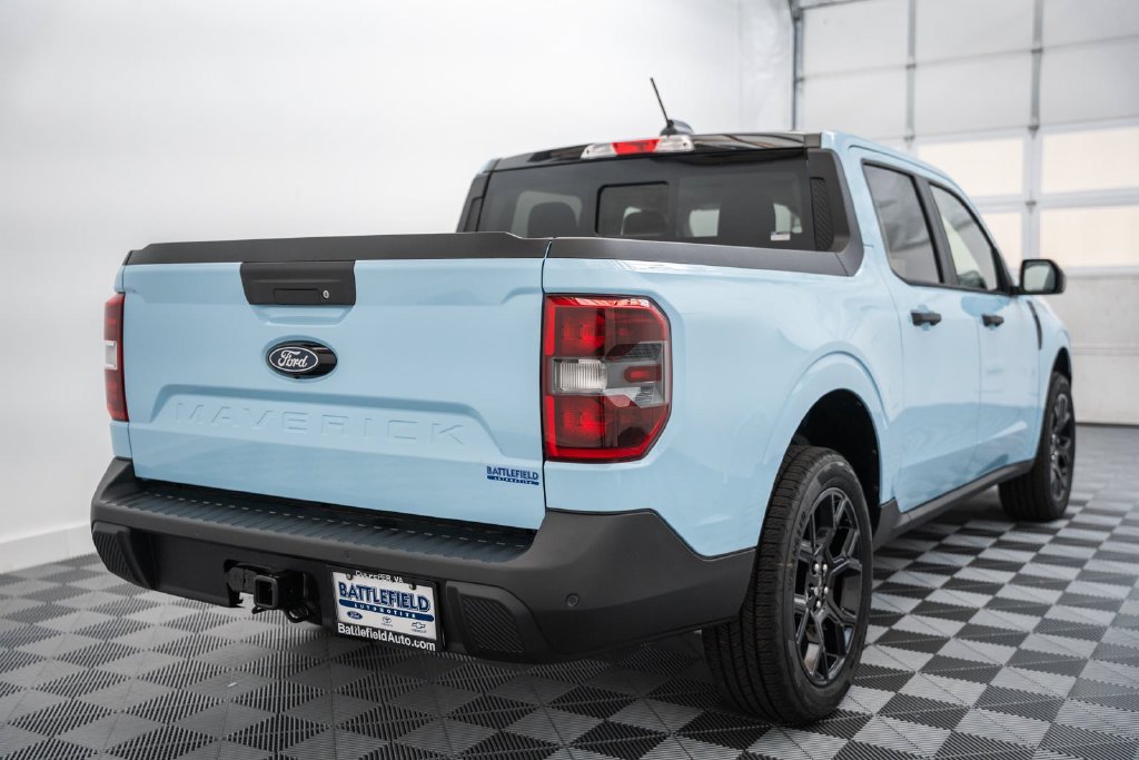 New 2026 Ford Maverick XLT w/ Equipment Group 301A AWD/4WD image 5