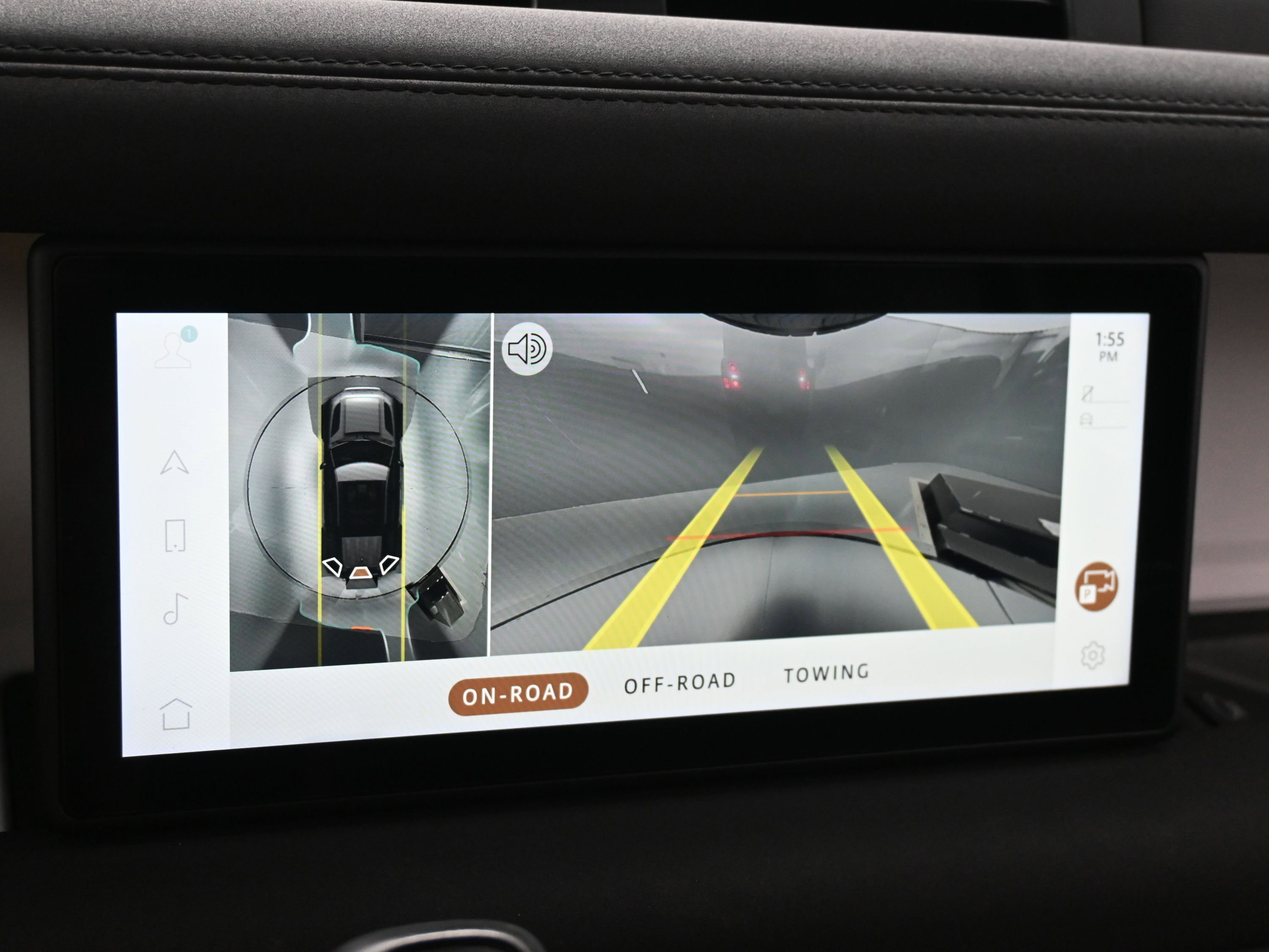 Certified 2023 Land Rover Defender 110 X-Dynamic SE image 17