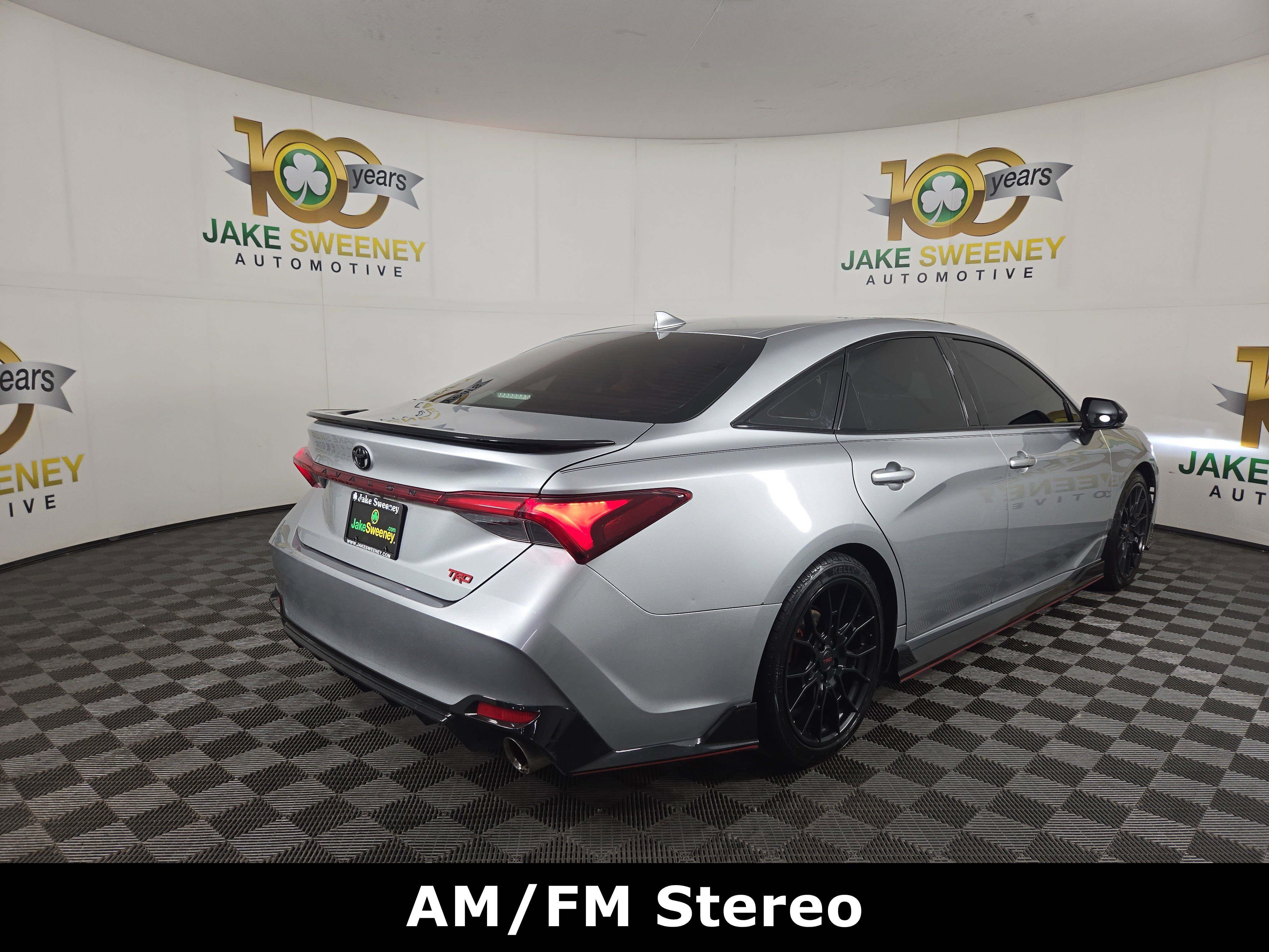 Used 2020 Toyota Avalon TRD image 9