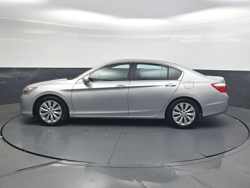 Used 2013 Honda Accord EX image 3