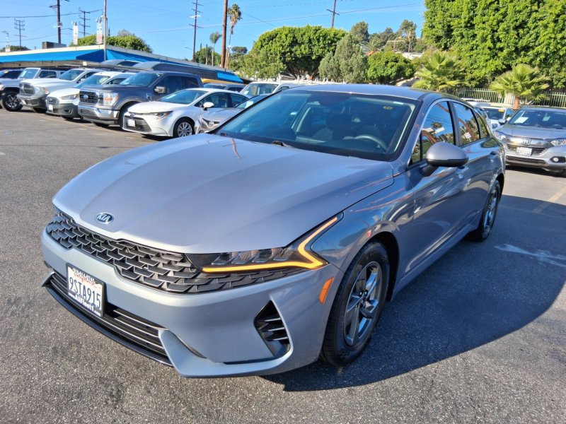 Used 2021 Kia K5 LXS FWD image 2