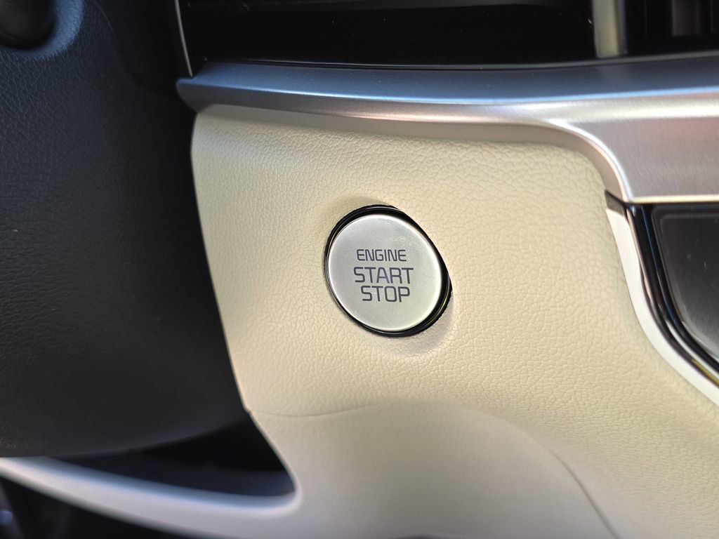 New 2026 Kia Sorento S FWD image 26