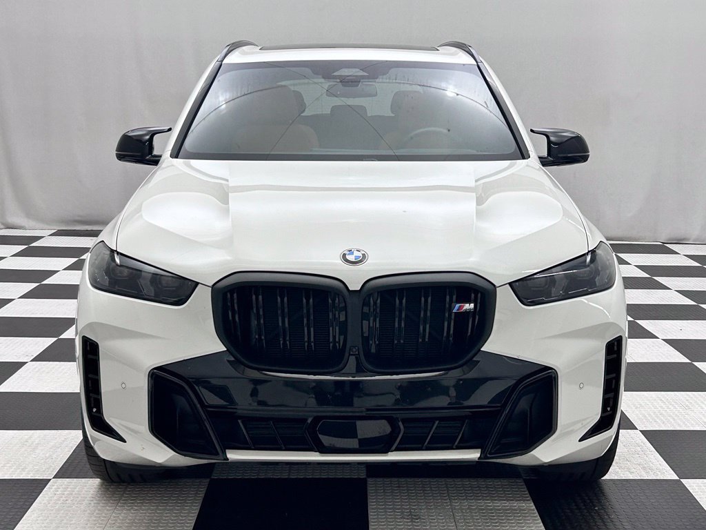 Used 2025 BMW X5 M60i w/ Climate Comfort Package AWD/4WD image 3