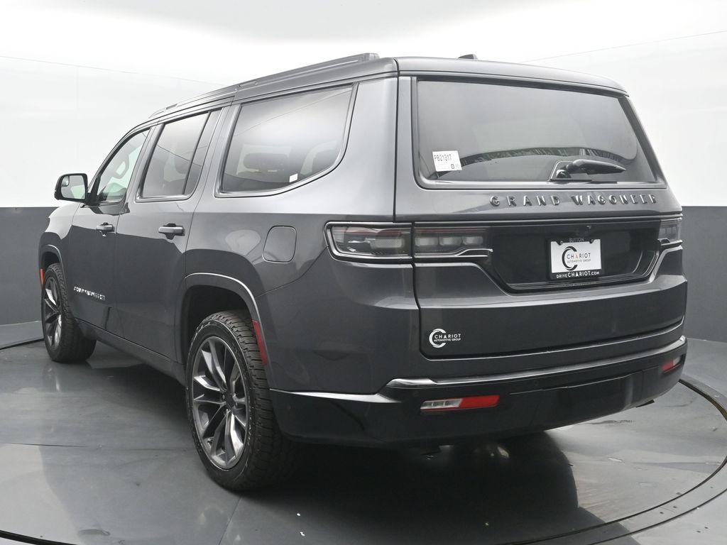 Used 2025 Jeep Grand Wagoneer Series III w/ Rear Seat Video Group 1 AWD/4WD image 4