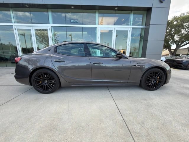 Used 2023 Maserati Ghibli Modena Q4 AWD/4WD image 18