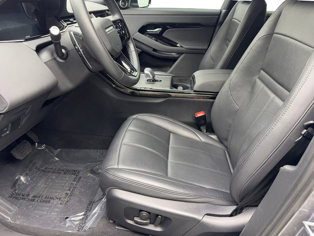 Used 2025 Land Rover Range Rover Evoque S image 26