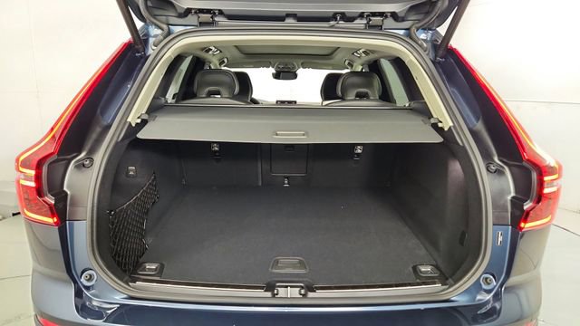 New 2026 Volvo XC60 B5 Ultra w/ Climate Package AWD/4WD image 38