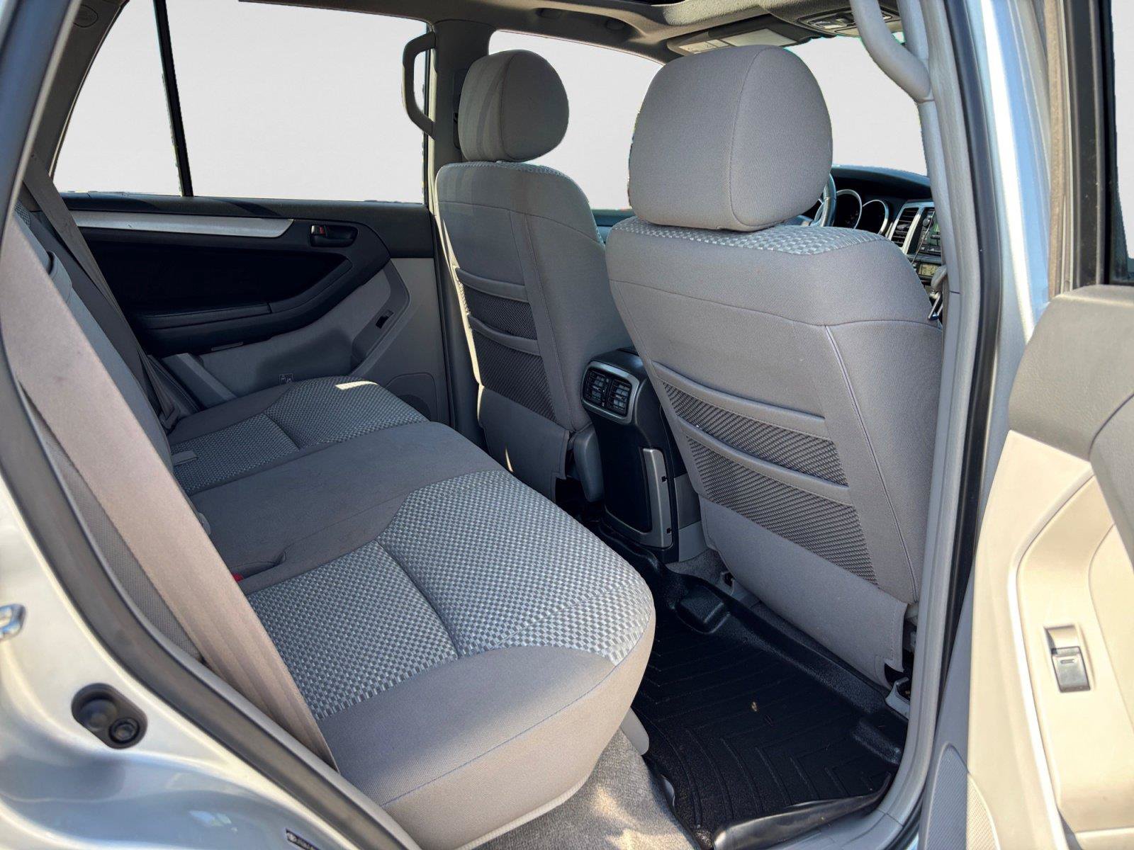 Used 2008 Toyota 4Runner SR5 AWD/4WD image 46