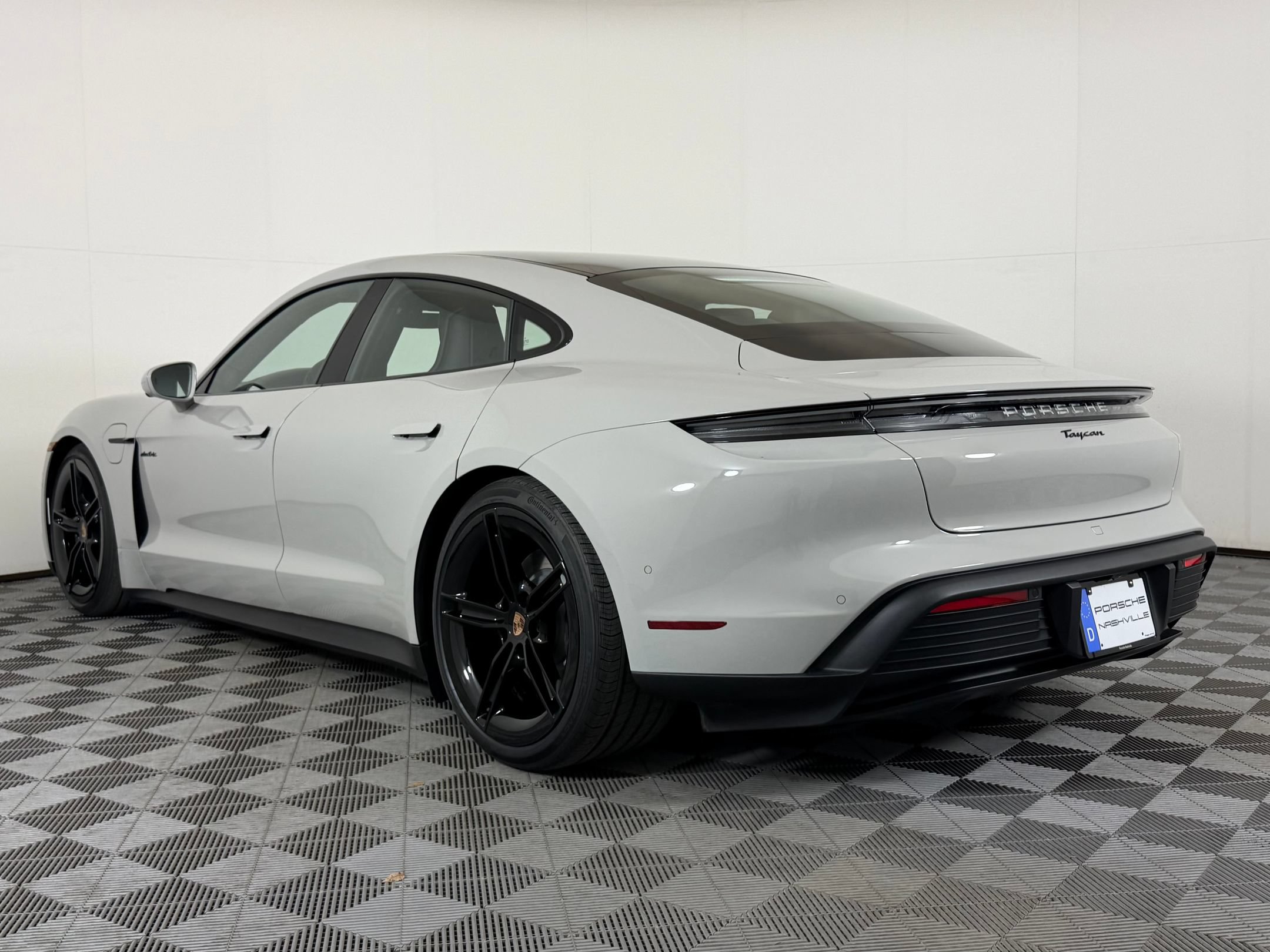 Certified 2026 Porsche Taycan RWD image 3