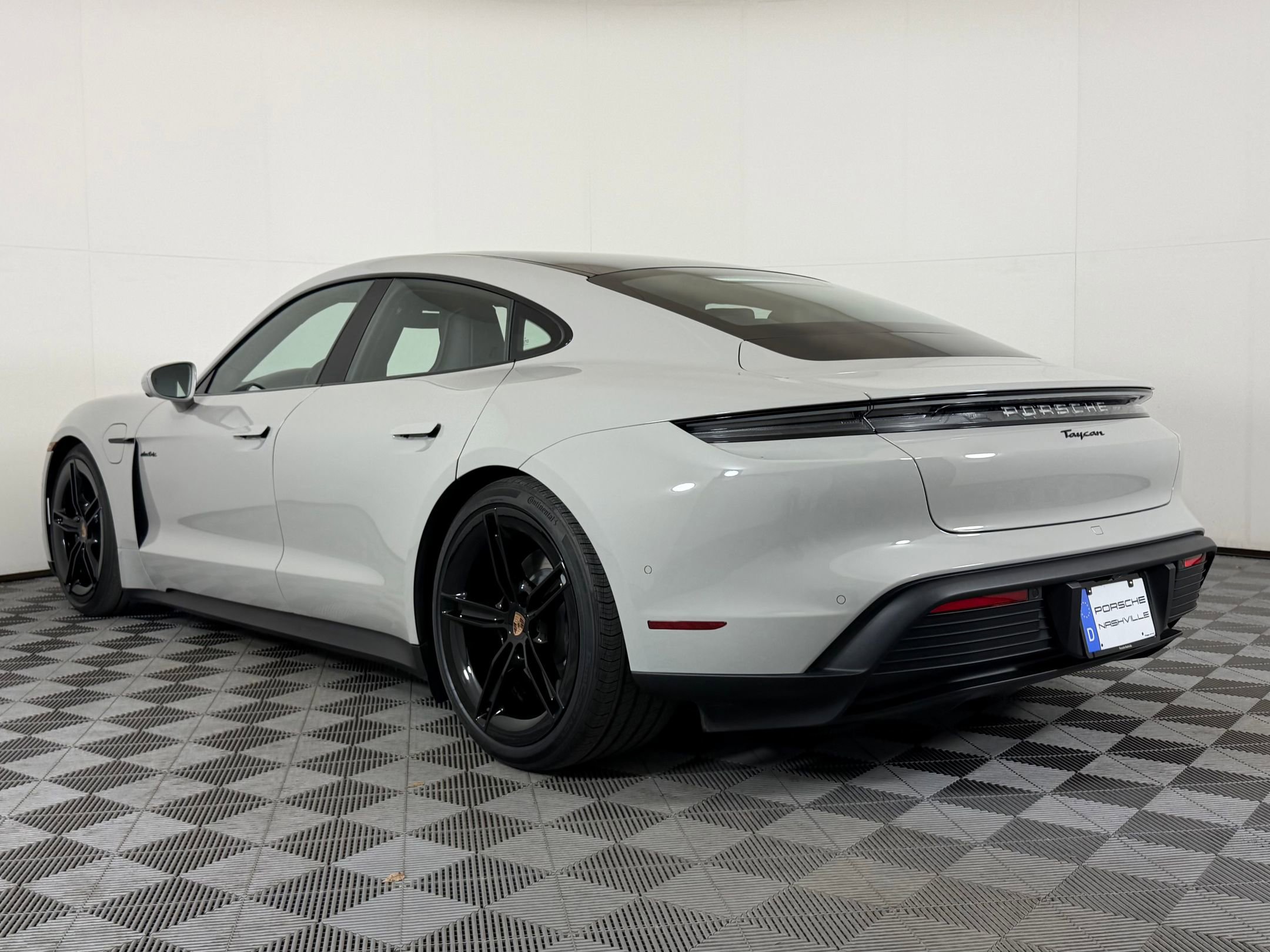 Certified 2026 Porsche Taycan RWD image 3