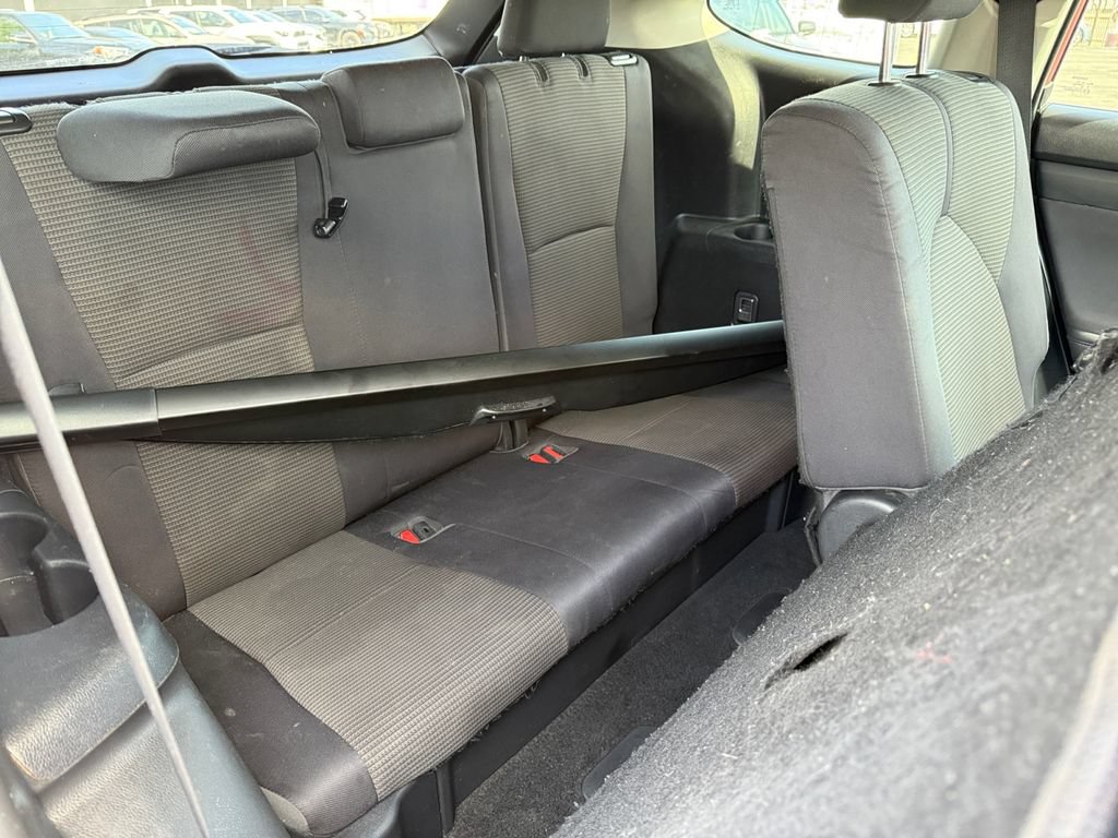 Used 2022 Toyota Highlander LE AWD/4WD image 23