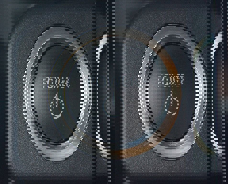 Used 2025 Toyota 4Runner Limited image 9