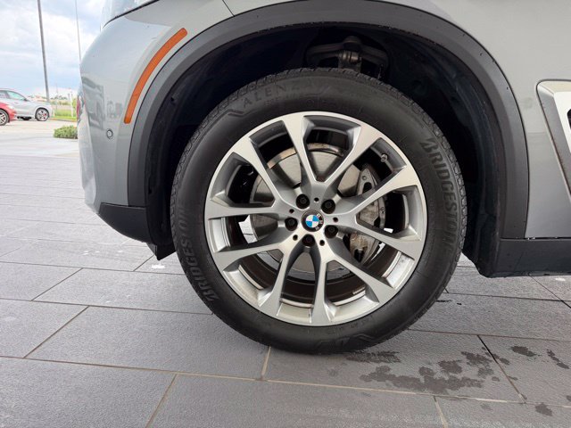 Certified 2024 BMW X5 xDrive40i w/ Executive Package AWD/4WD image 12