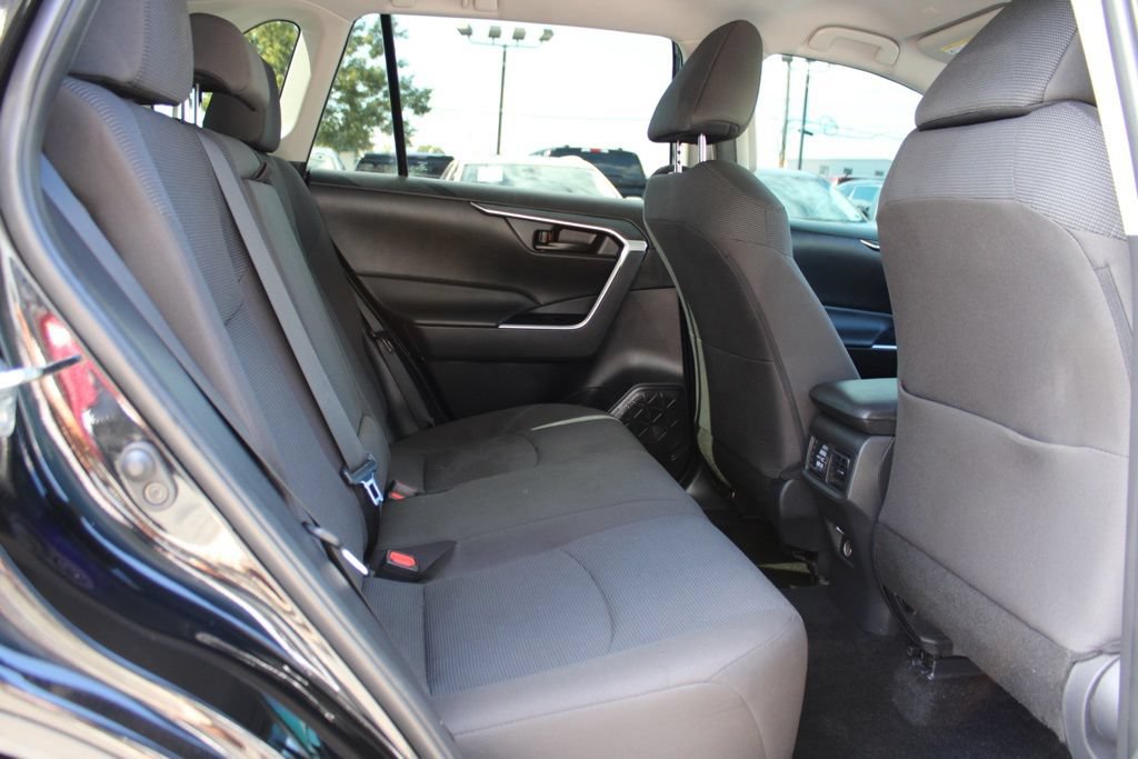Used 2025 Toyota RAV4 LE FWD image 12