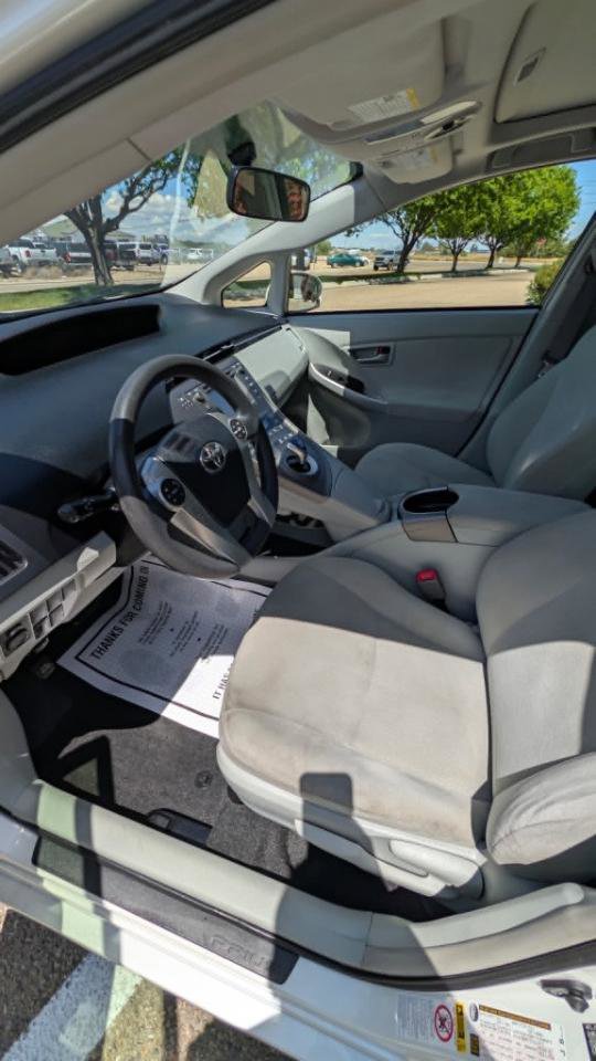 Used 2013 Toyota Prius Three w/ Solar Roof Pkg FWD image 14