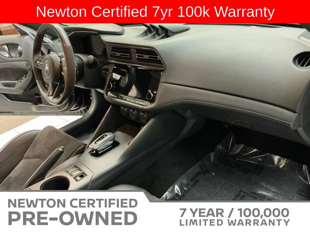 Used 2024 Nissan Z NISMO w/ Floor Mat Package RWD image 12