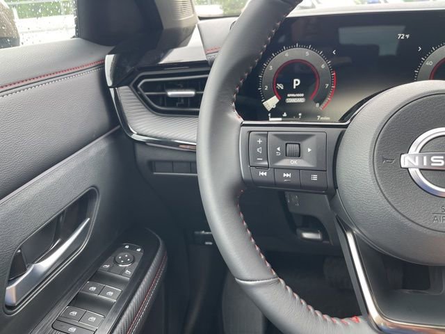 New 2025 Nissan Kicks SR image 29