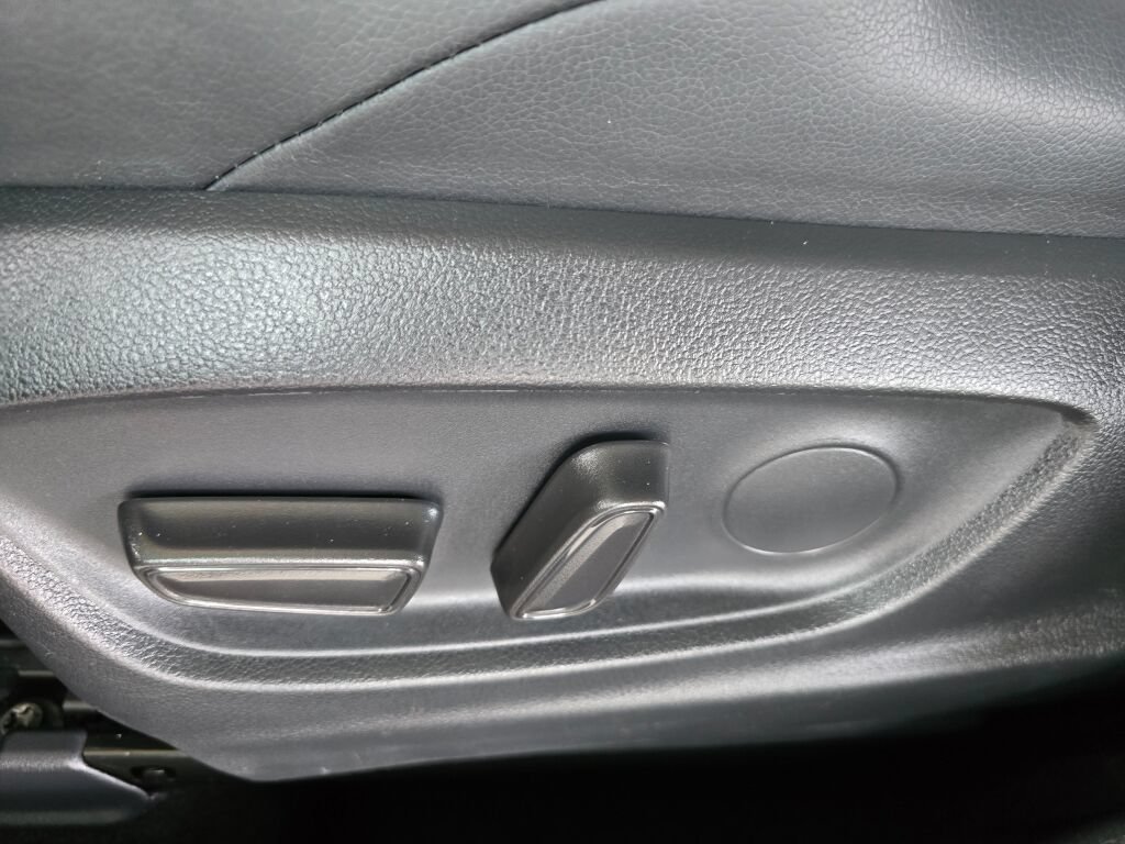 Used 2024 Toyota Corolla XSE FWD image 25