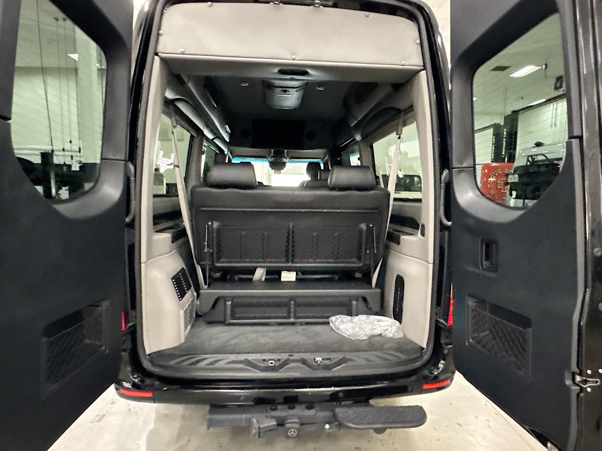 Used 2023 Mercedes-Benz Sprinter 2500 image 24