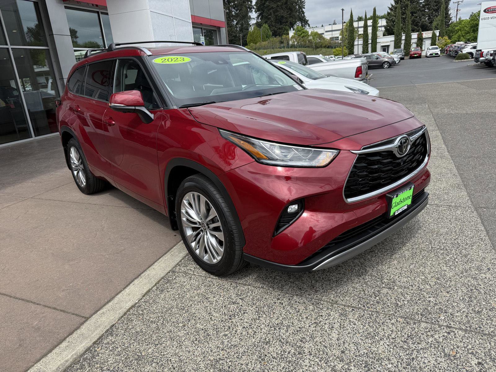 Used 2023 Toyota Highlander Platinum AWD/4WD image 7