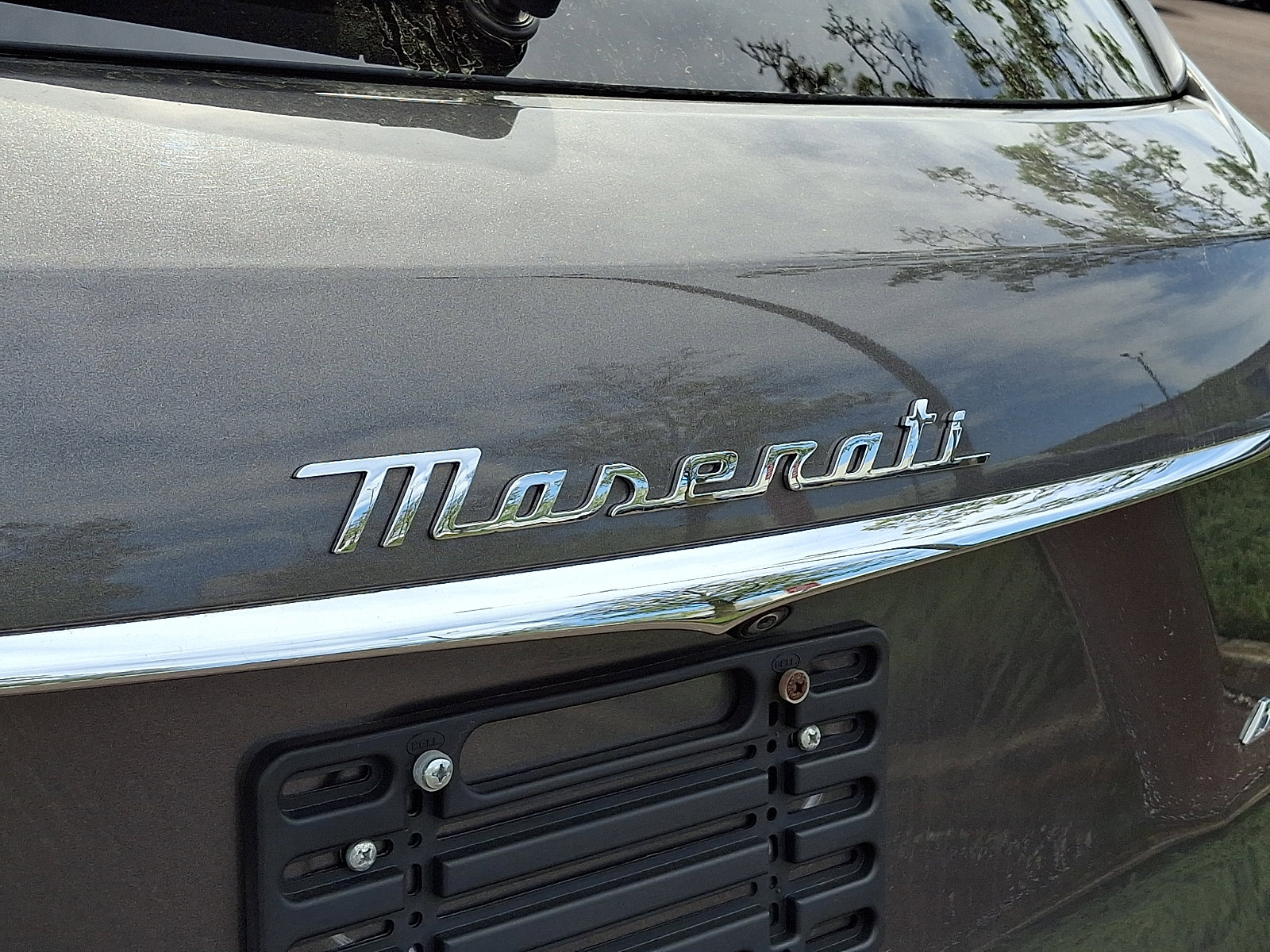 Certified 2023 Maserati Levante GT image 30