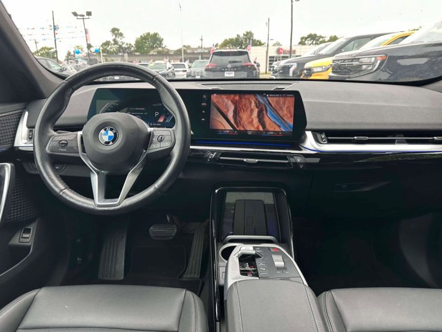 Used 2023 BMW X1 xDrive28i image 13