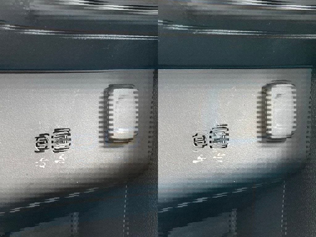 Used 2025 Buick Encore GX Preferred image 24