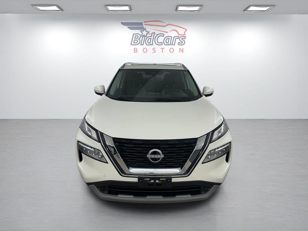 Used 2022 Nissan Rogue SV w/ SV Premium Package AWD/4WD image 2