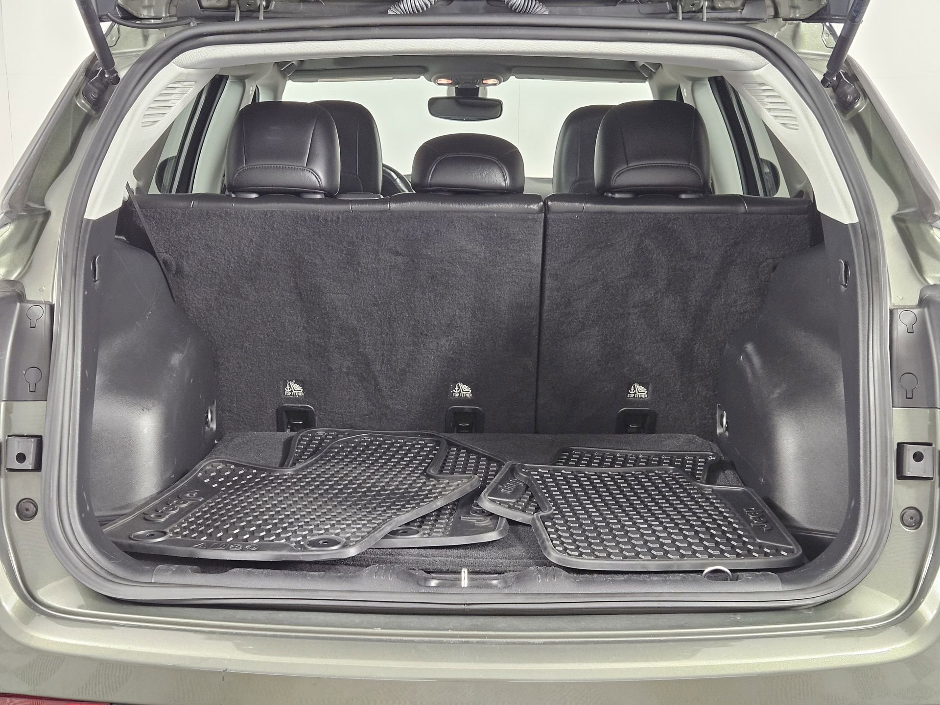 Used 2019 Jeep Compass Trailhawk w/ Cold Weather Group image 15